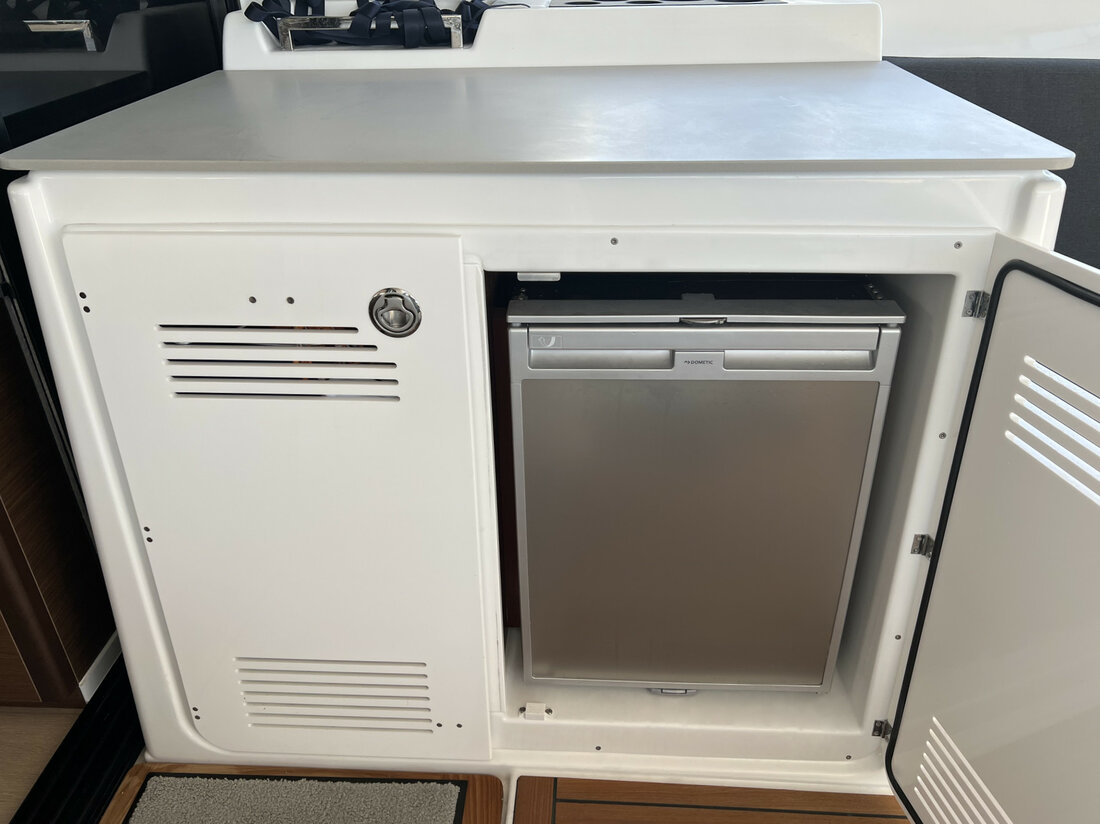 Lagoon 46 - 4 + 2 cab. — photo 18