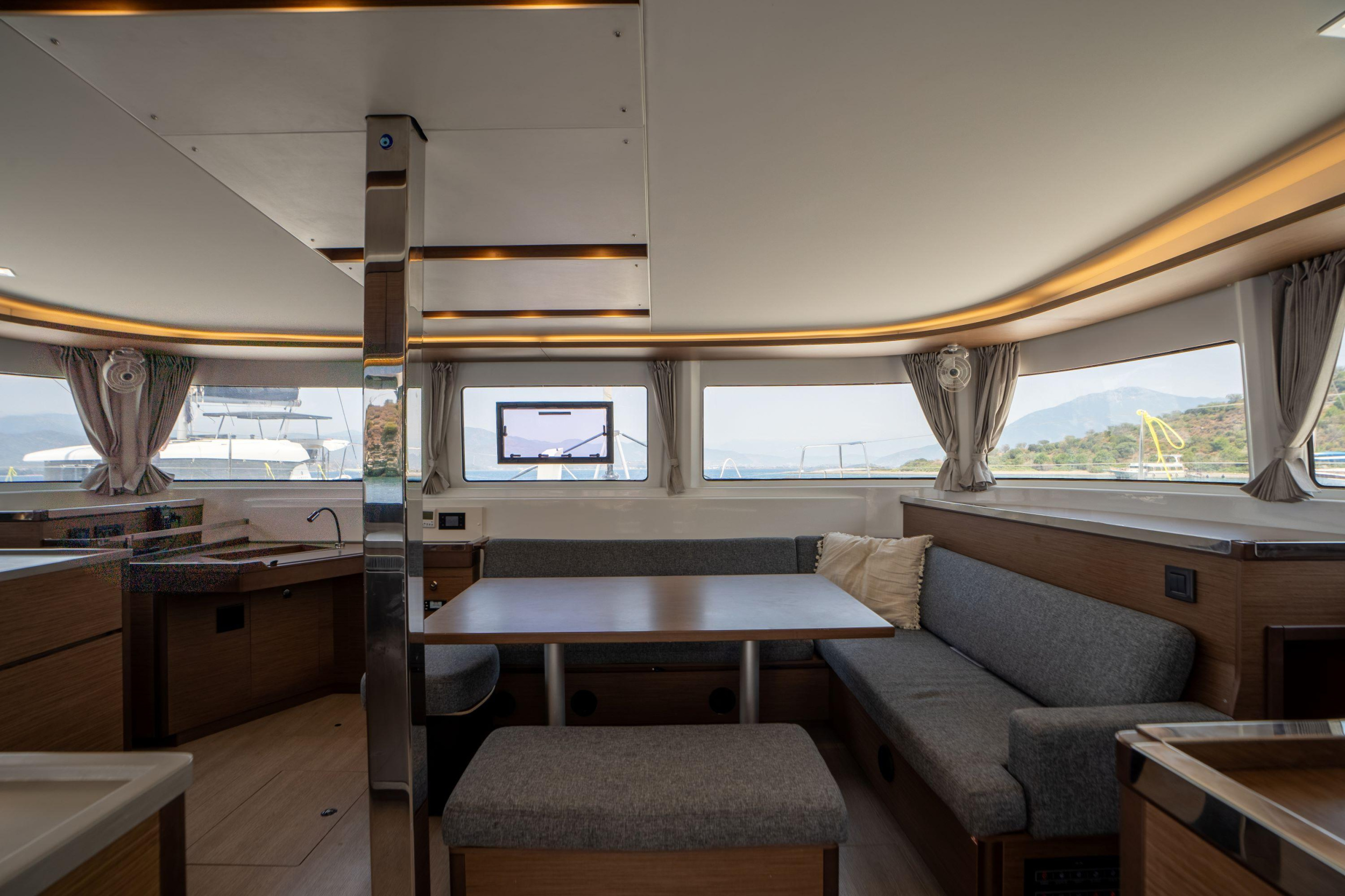 Lagoon 46 - 4 cab. — photo 12