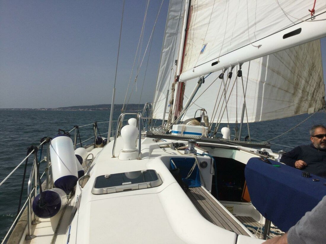 Beneteau 50 - 3 + 1 cab. — photo 10