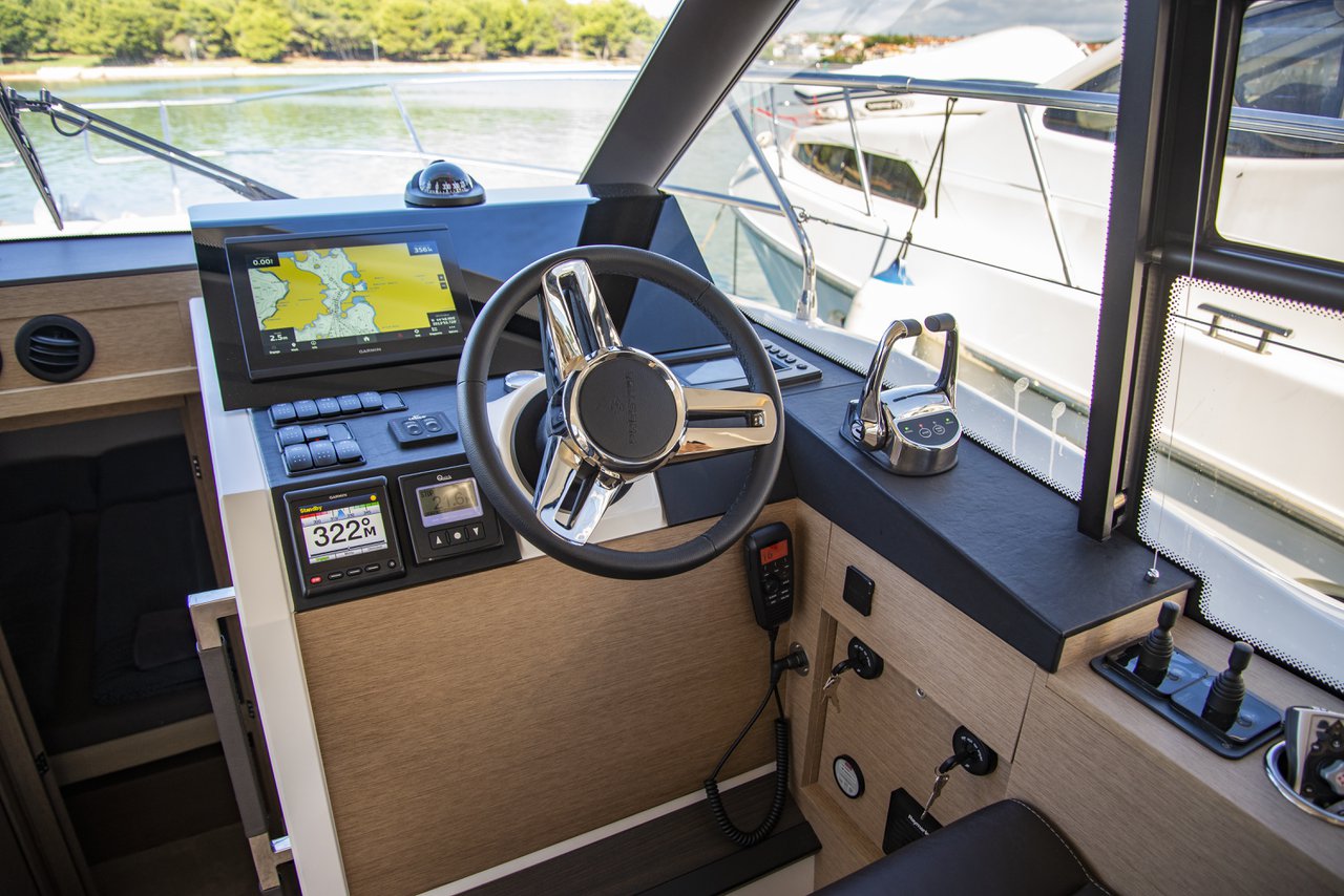 Prestige 420 Fly - 2 cab. — photo 2