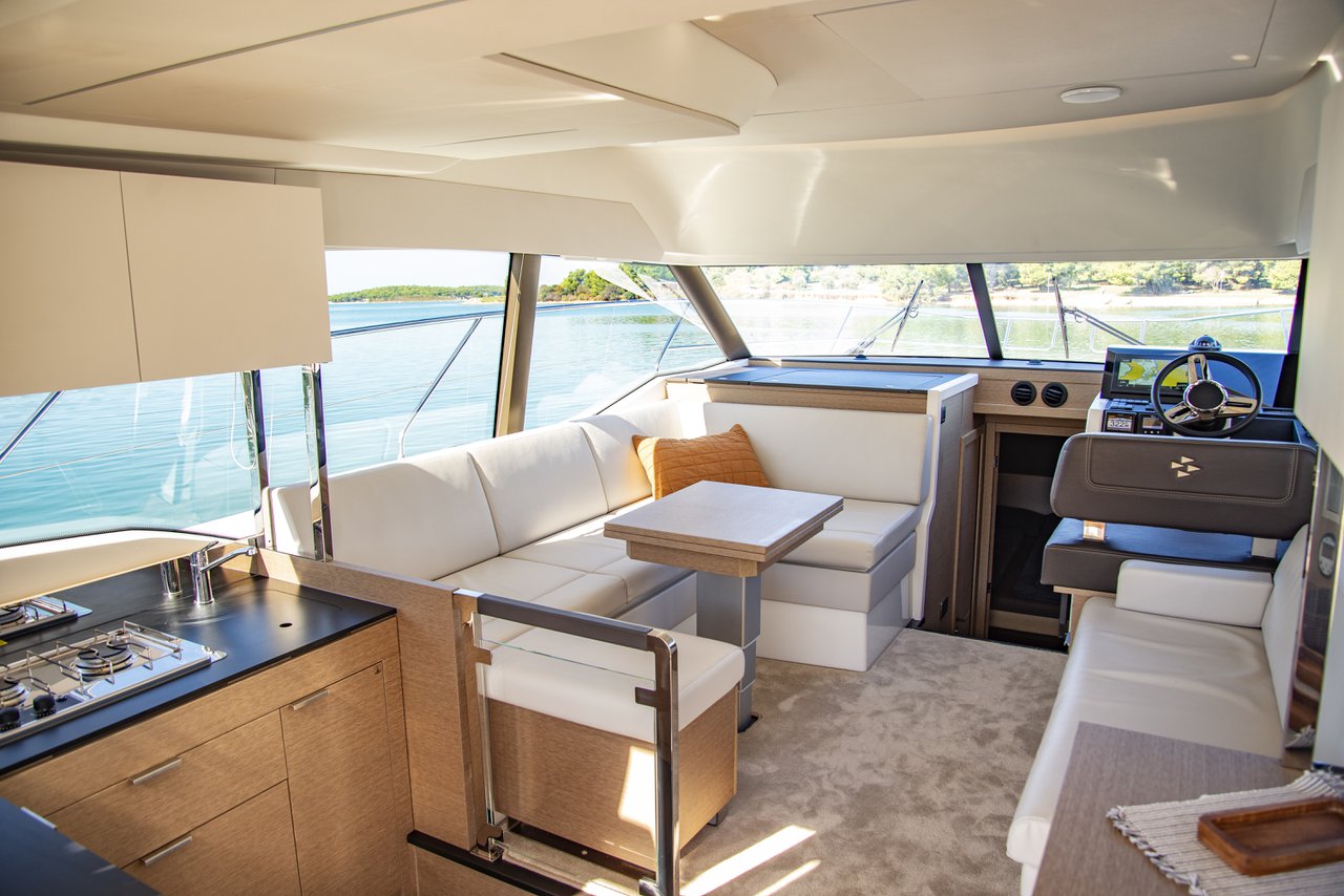 Prestige 420 Fly - 2 cab. — photo 3