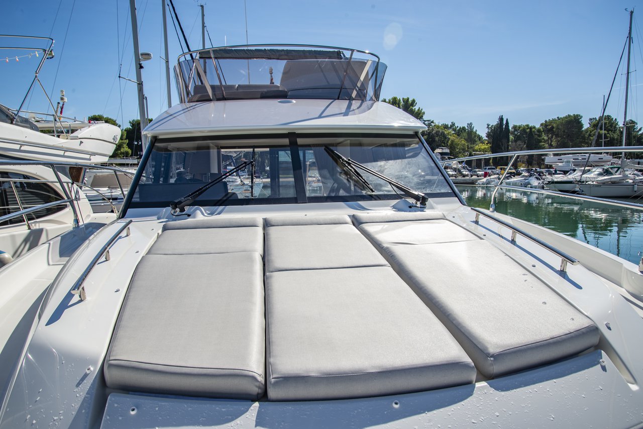 Prestige 420 Fly - 2 cab. — photo 7