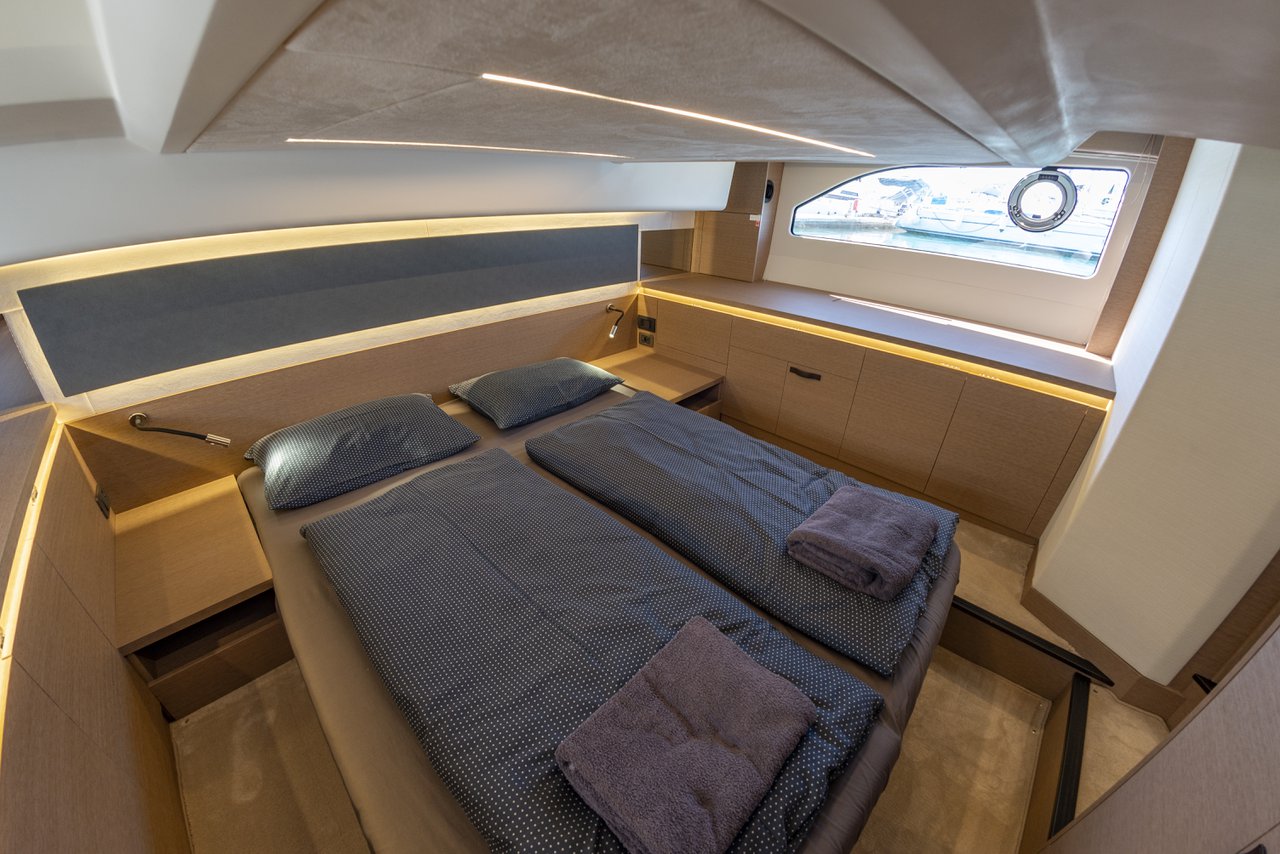 Prestige 420 Fly - 2 cab. — photo 12