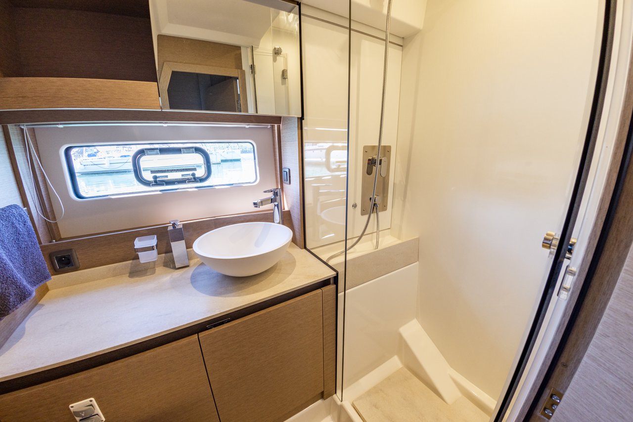 Prestige 420 Fly - 2 cab. — photo 13