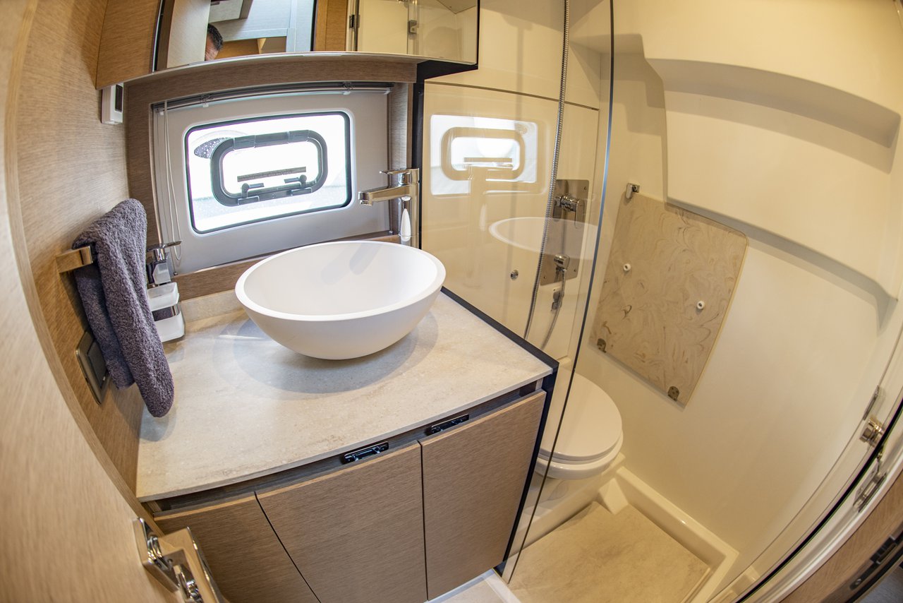 Prestige 420 Fly - 2 cab. — photo 14