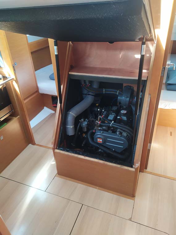 Sun Odyssey 389 — photo 20