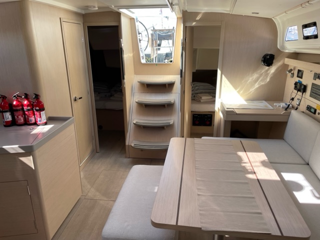 Oceanis 40.1 — photo 22
