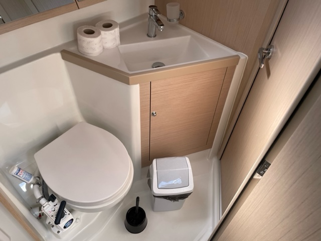 Oceanis 40.1 — photo 31