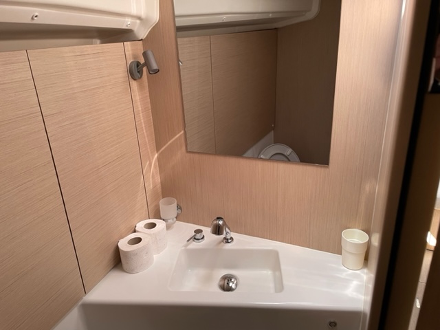 Oceanis 40.1 — photo 32