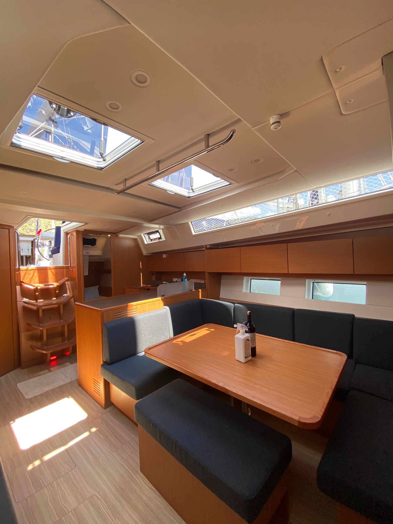 Bavaria C45 - 4 cab. — photo 7