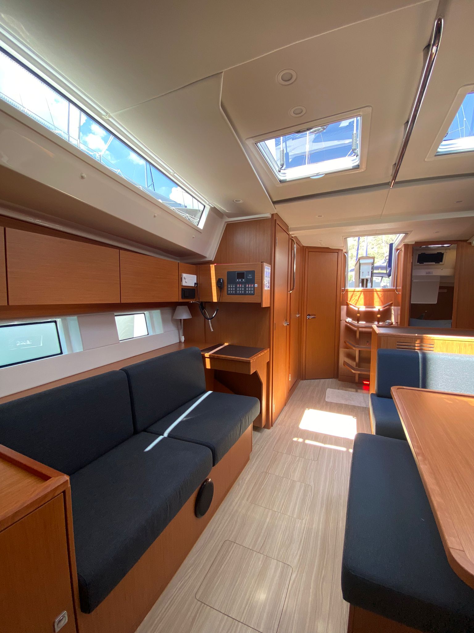 Bavaria C45 - 4 cab. — photo 8