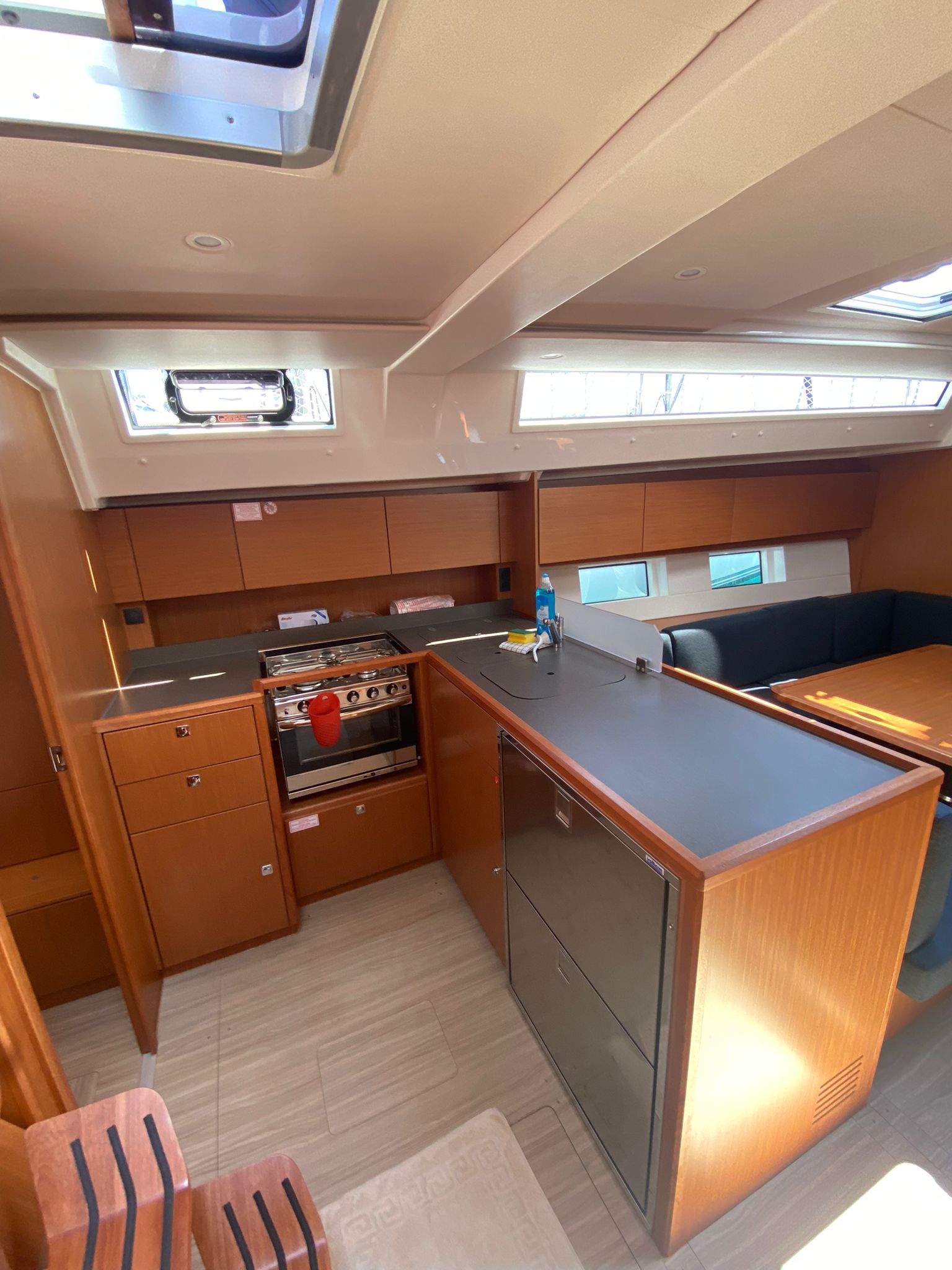 Bavaria C45 - 4 cab. — photo 9
