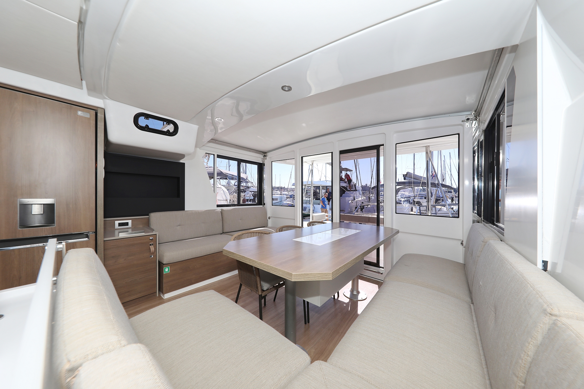 Bali 4.2 - 4 + 1 cab. — photo 21