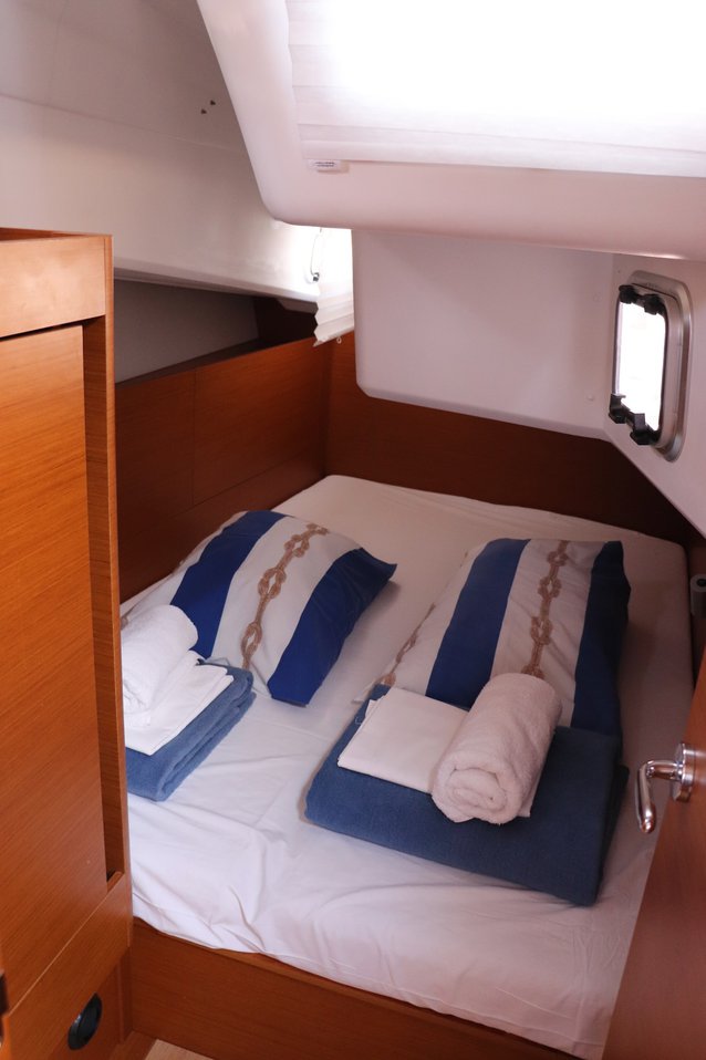 Sun Odyssey 410 - 3 cab. — photo 11