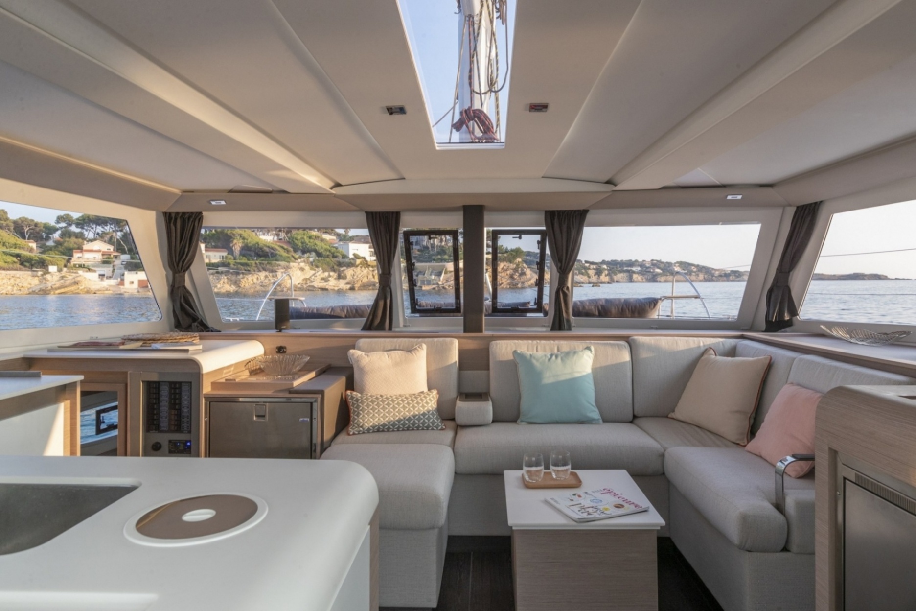 Fountaine Pajot Isla 40 - 4 + 1 cab. — photo 10