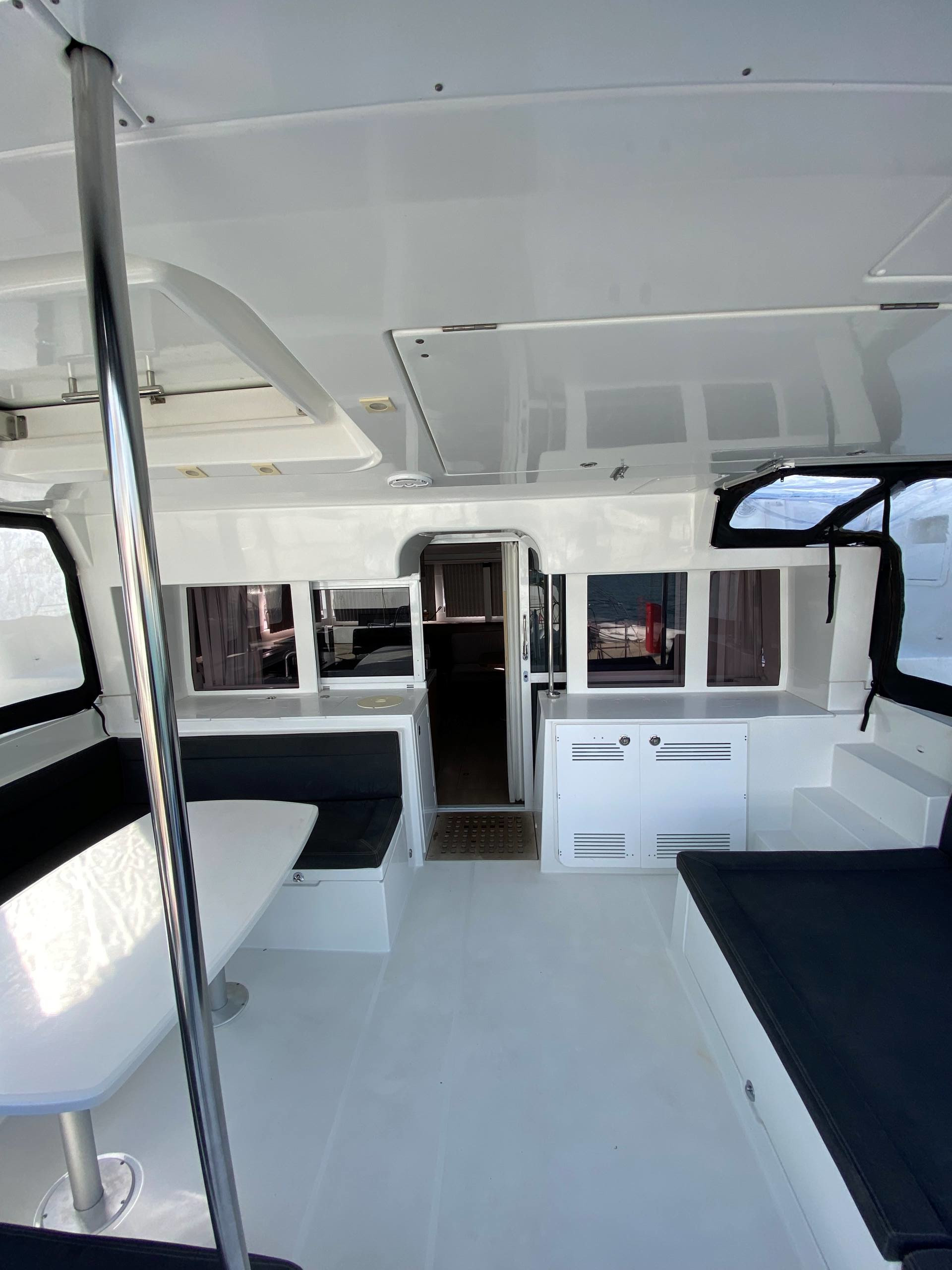 Lagoon 450 F - 4 + 2 cab. — photo 11
