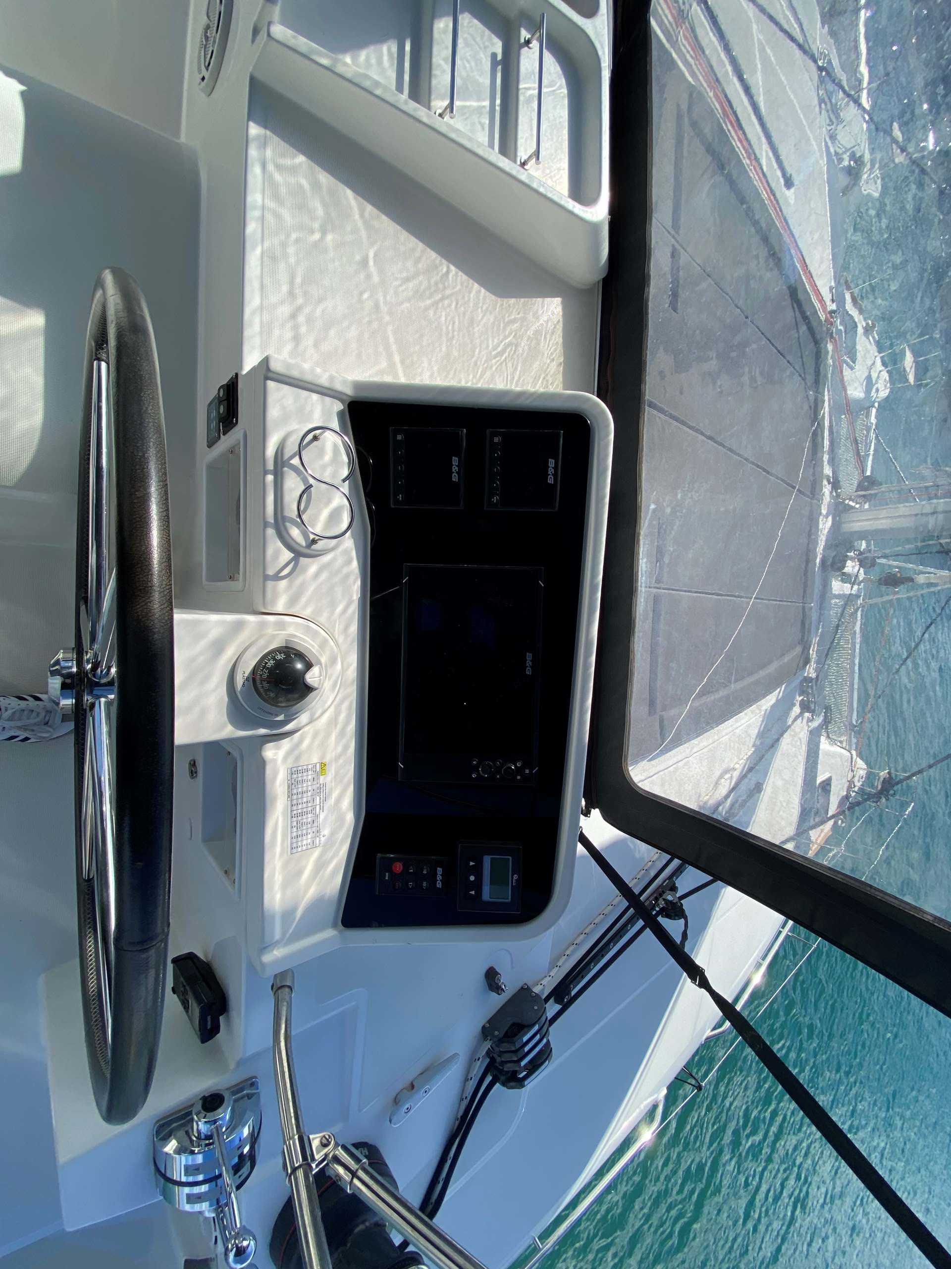 Lagoon 450 F - 4 + 2 cab. — photo 13