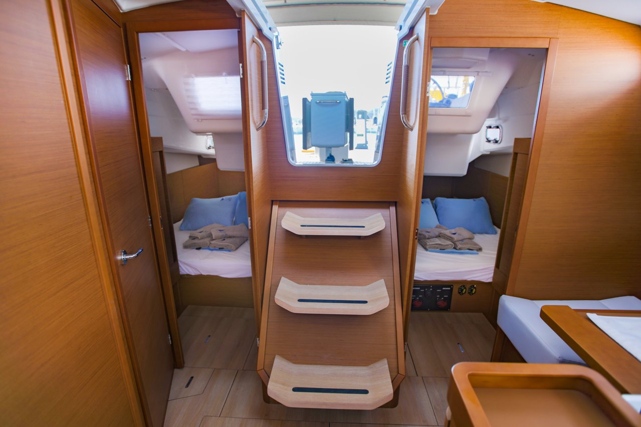 Sun Odyssey 410 - 3 cab. — photo 4
