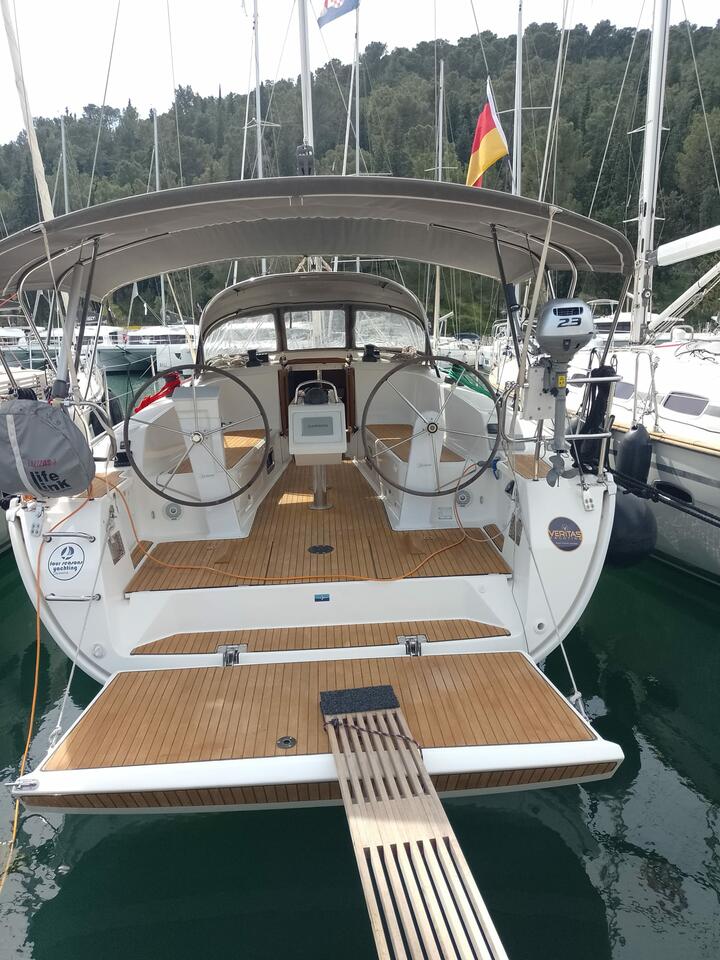 Bavaria Cruiser 41 - 3 cab. — photo 3