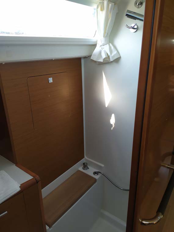 Sun Odyssey 419 - 3 cab. — photo 16