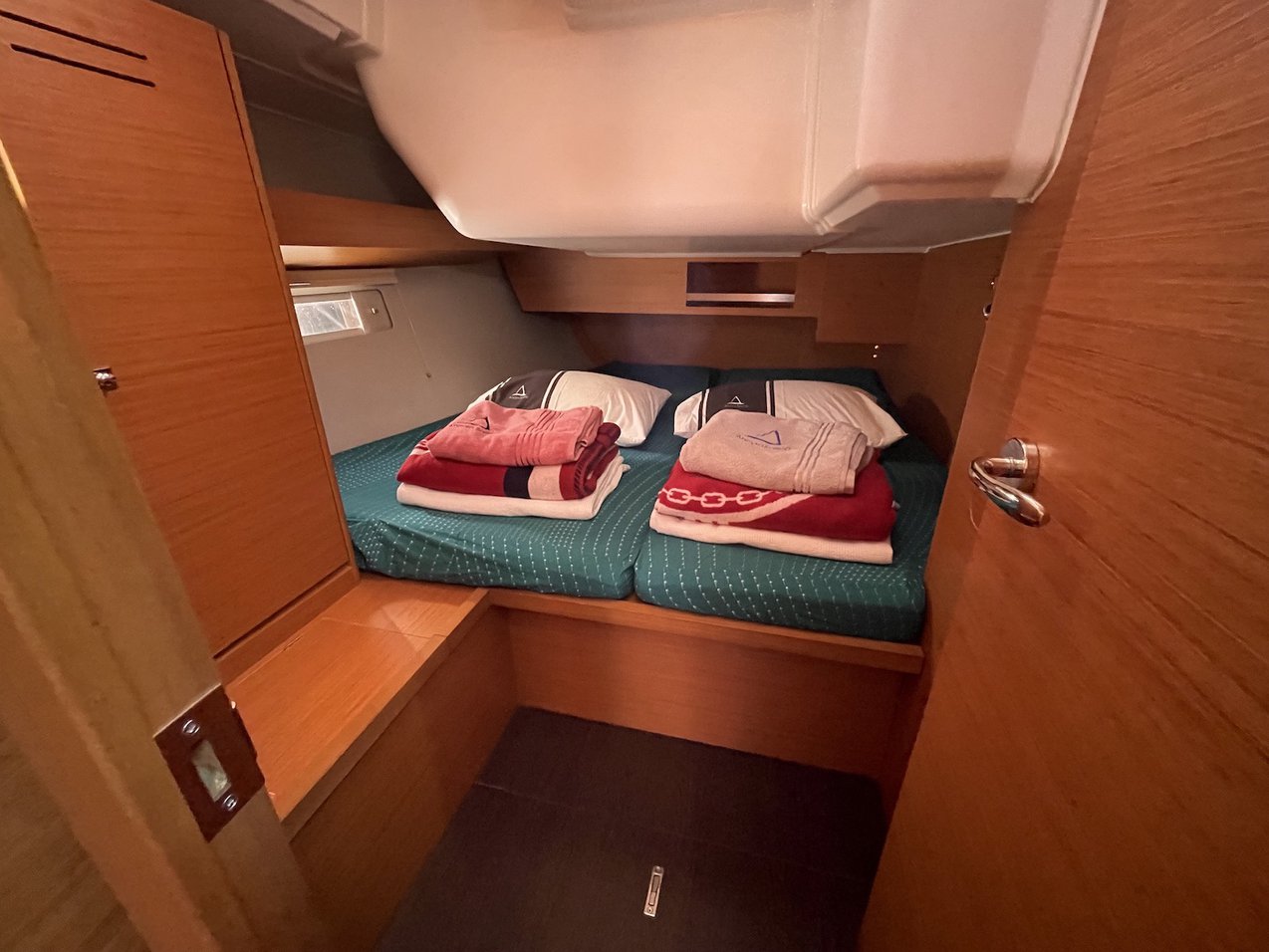 Dufour 430 GL — photo 8