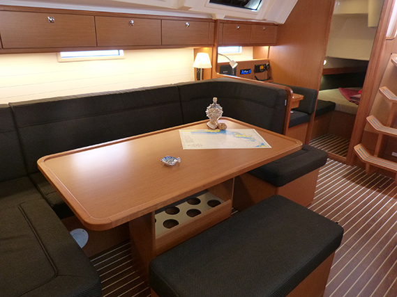 Bavaria Cruiser 41 - 3 cab. — photo 8