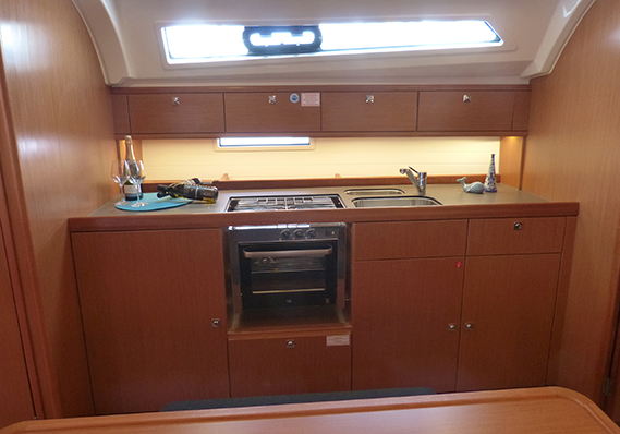 Bavaria Cruiser 41 - 3 cab. — photo 10