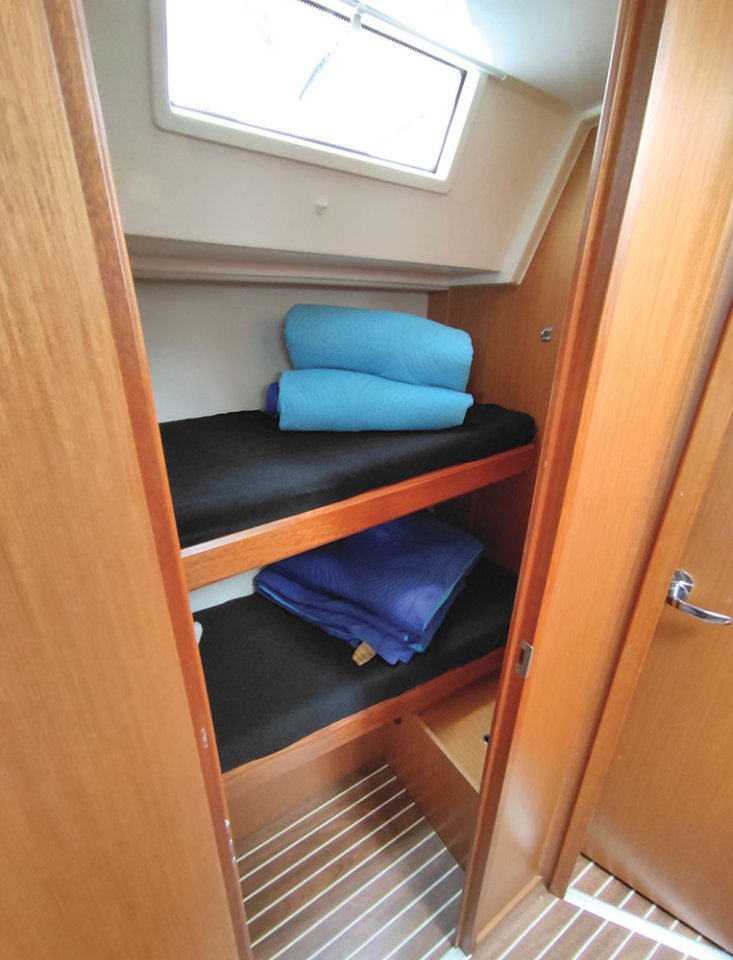 Bavaria C45 - 5 cab. — photo 10