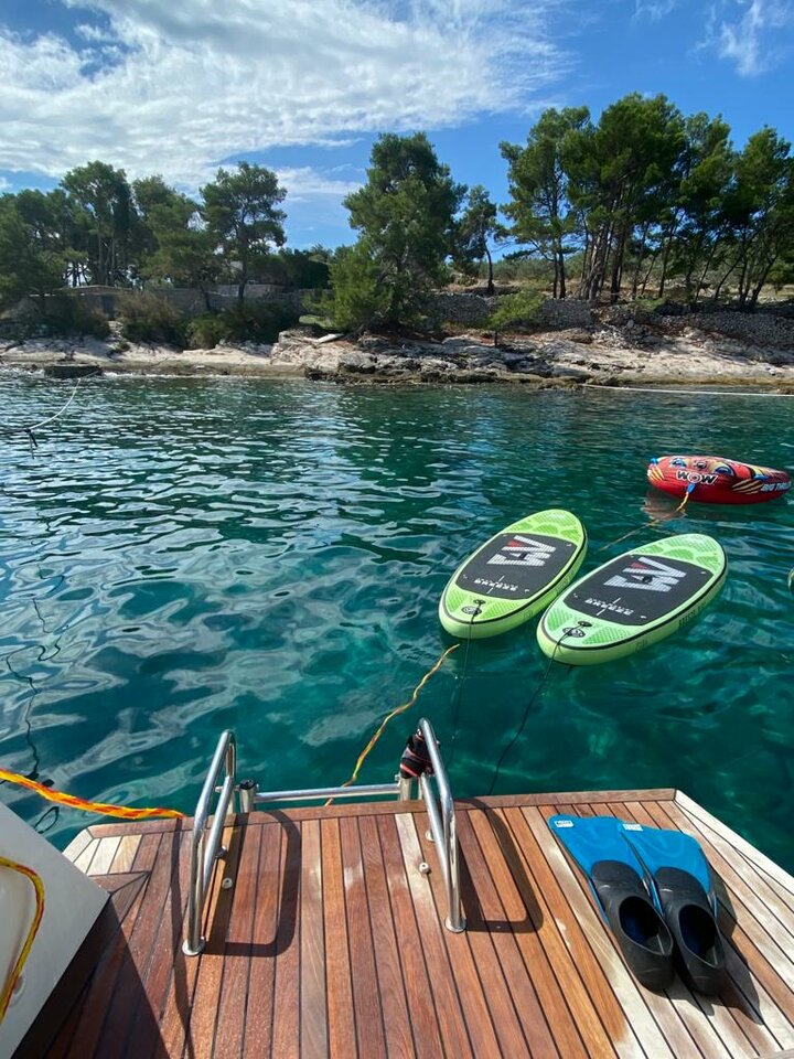 Lagoon 42 - 3 + 1 cab. — photo 13