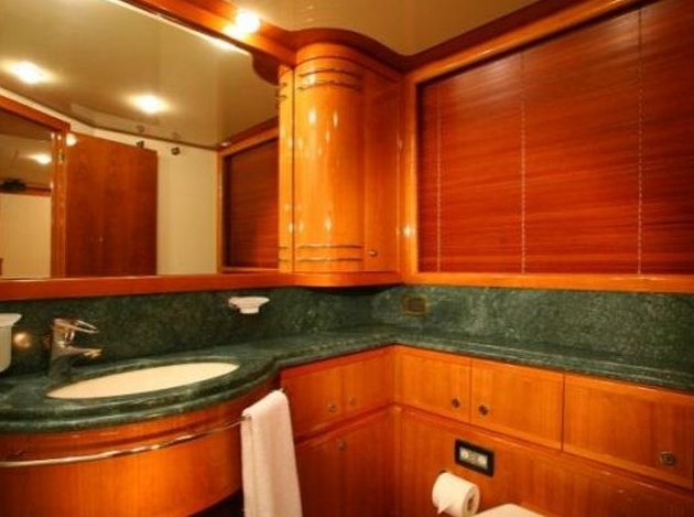 Ferretti Yachts 880 - 4. cab — photo 4