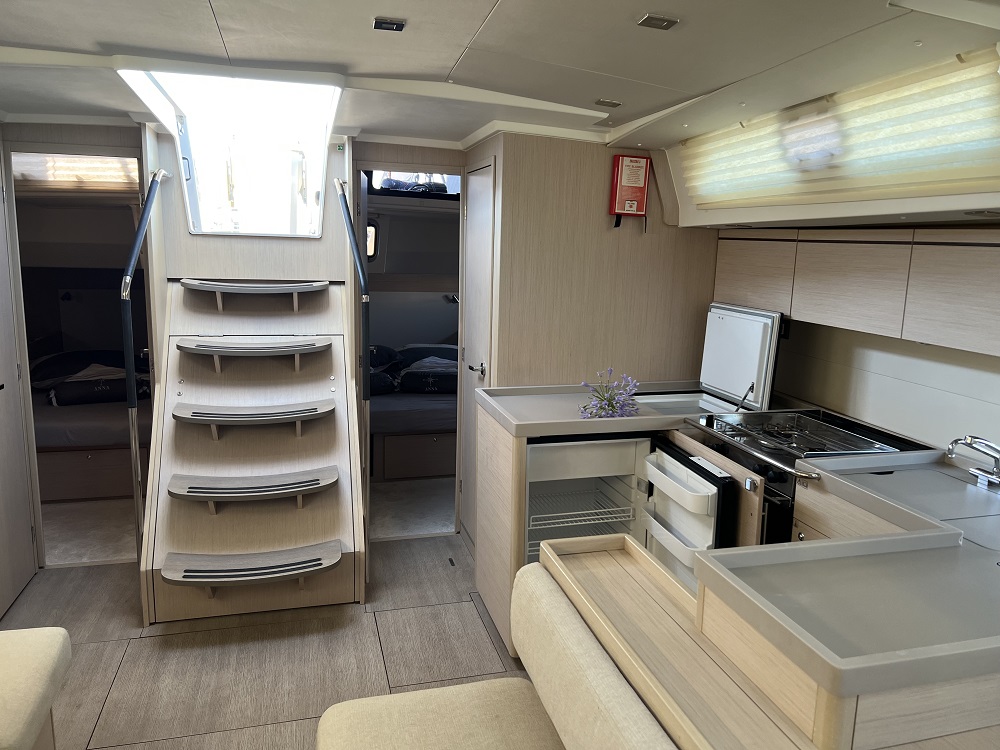 Oceanis 51.1 - 5 + 1 cab. — photo 8