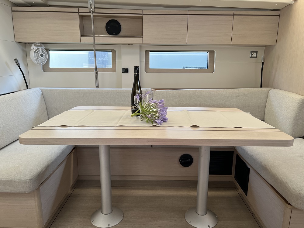 Oceanis 51.1 - 5 + 1 cab. — photo 10