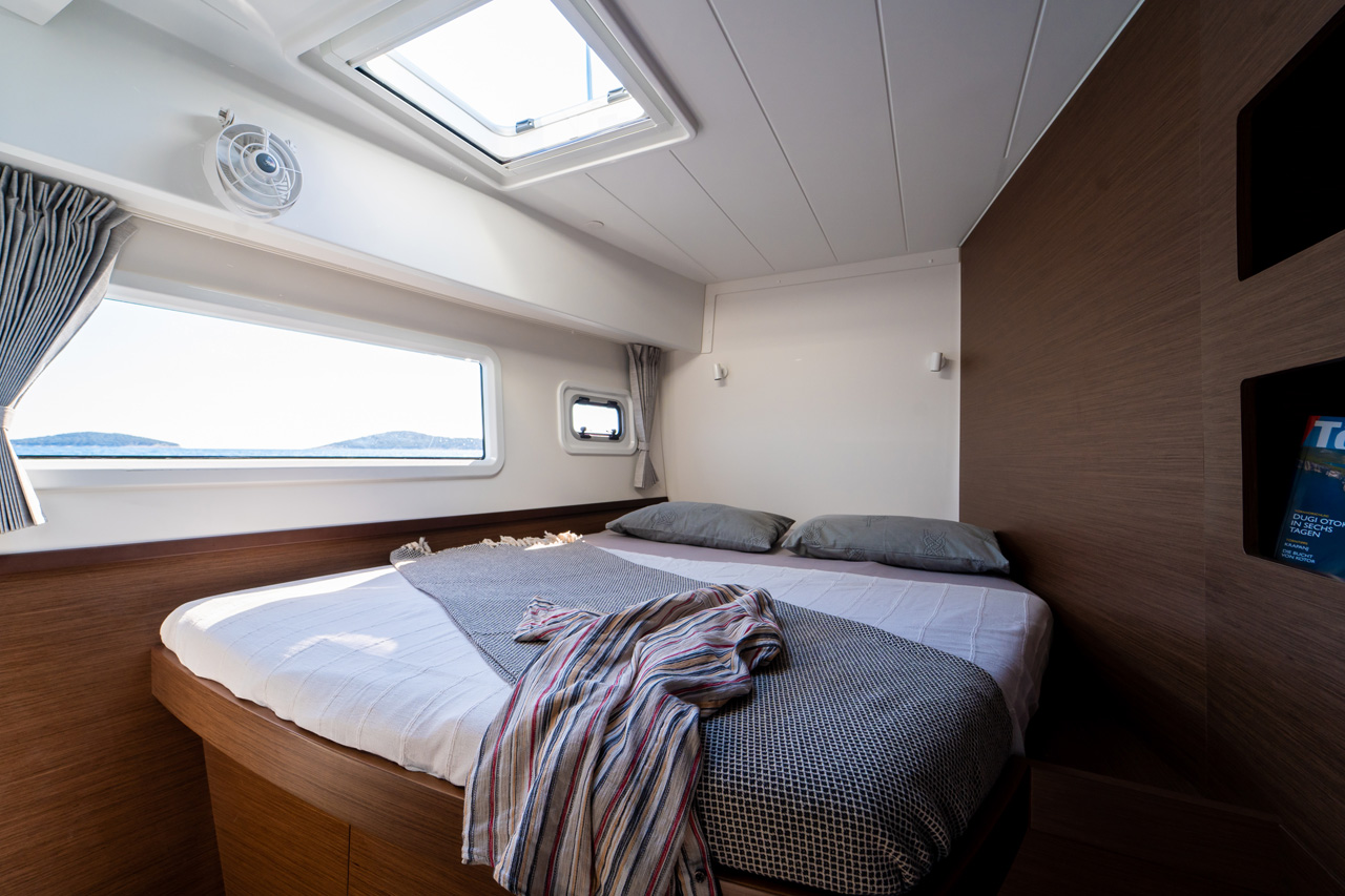 Lagoon 42 - 3 + 2 cab. — photo 26