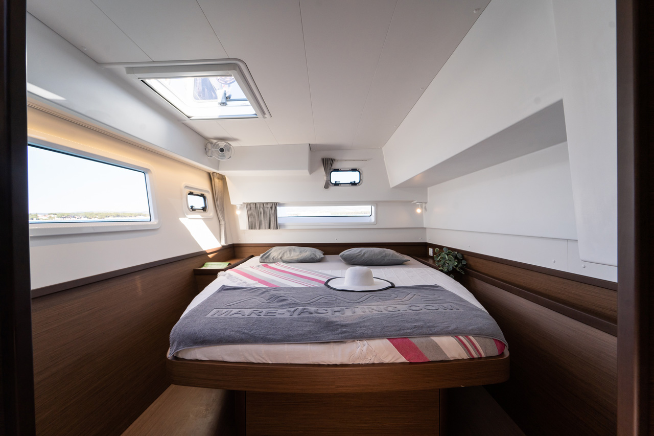Lagoon 42 - 3 + 2 cab. — photo 30