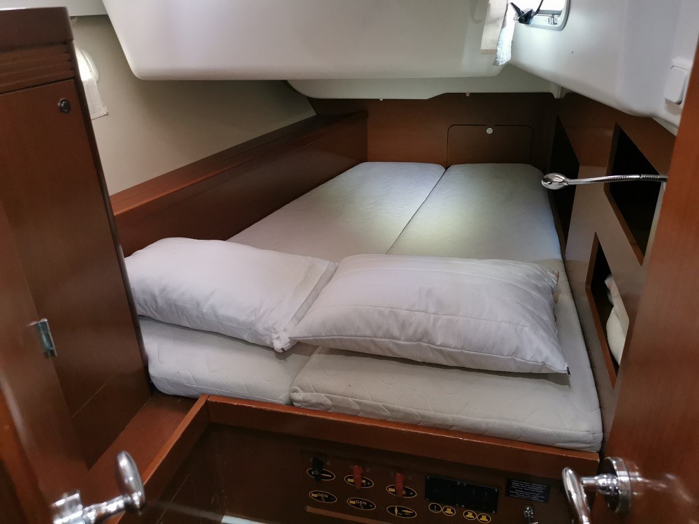 Oceanis 50 - 5 + 1 cab. — photo 19