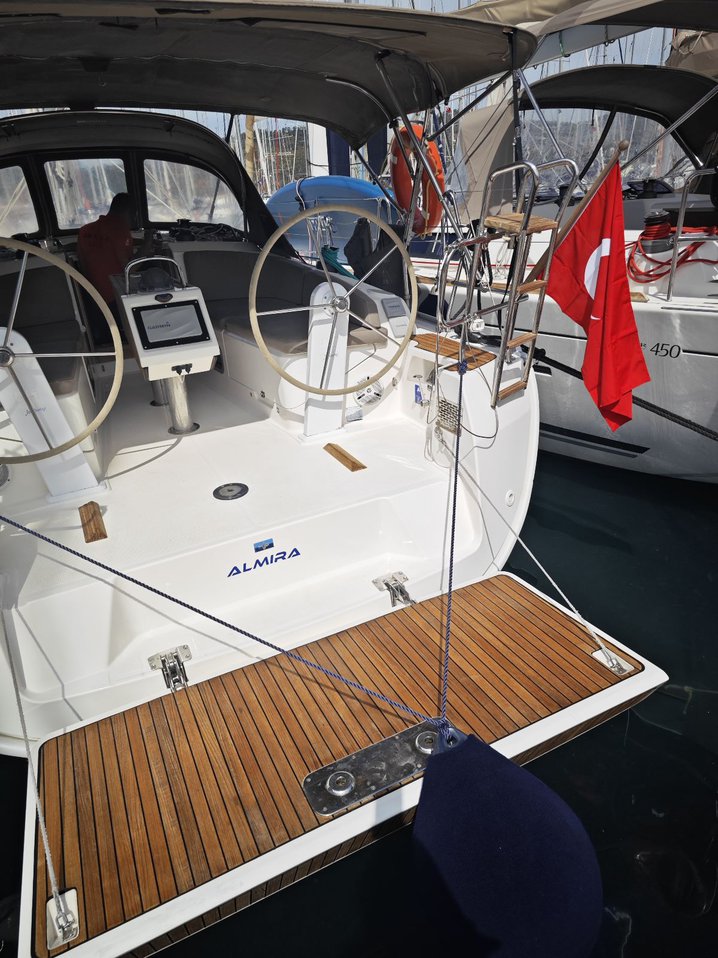 Bavaria Cruiser 37 - 3 cab. — photo 6