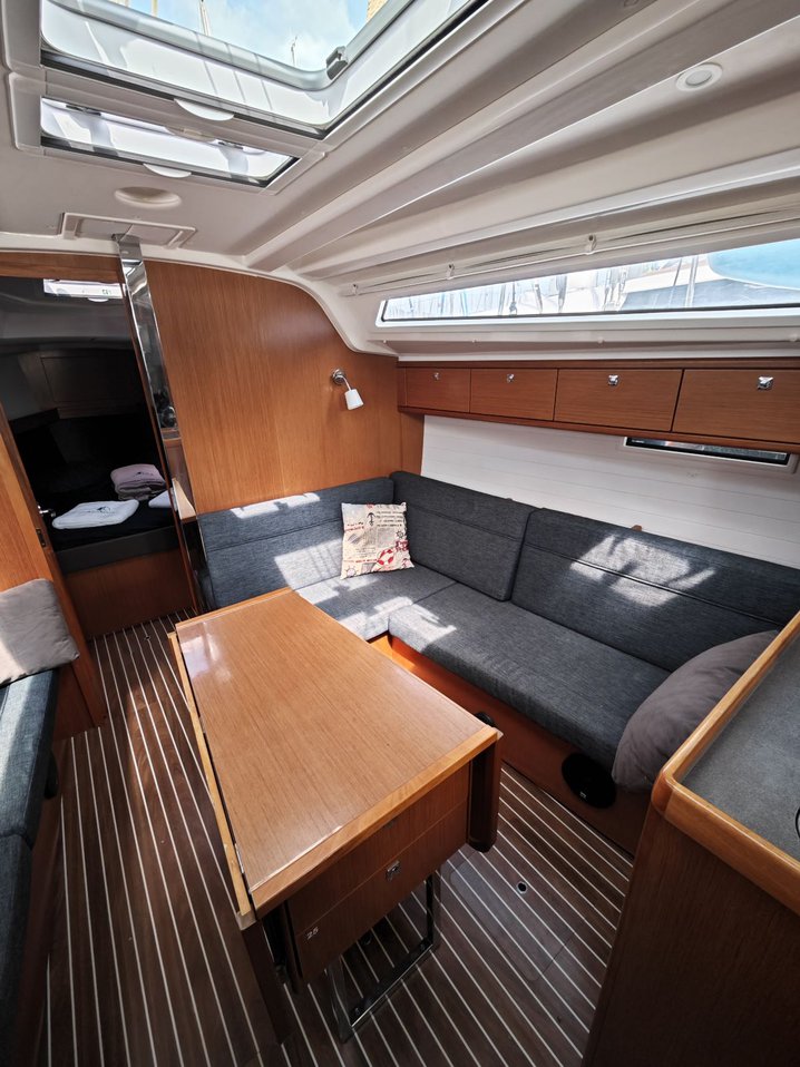 Bavaria Cruiser 37 - 3 cab. — photo 13