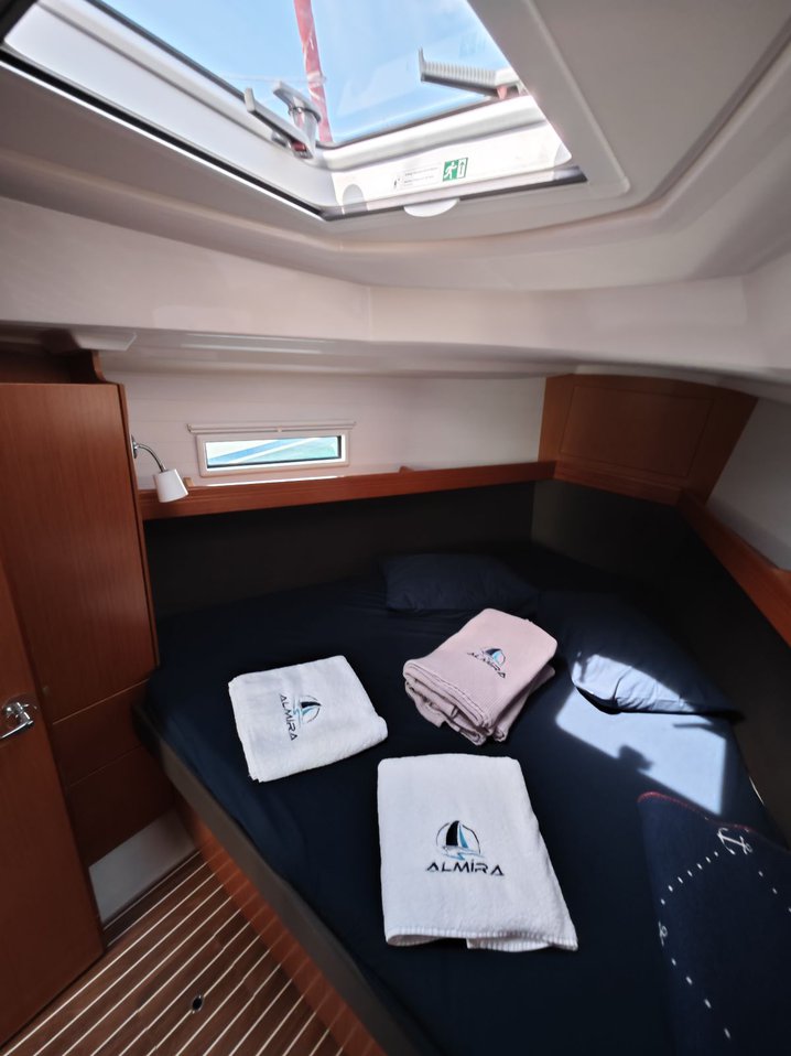 Bavaria Cruiser 37 - 3 cab. — photo 19