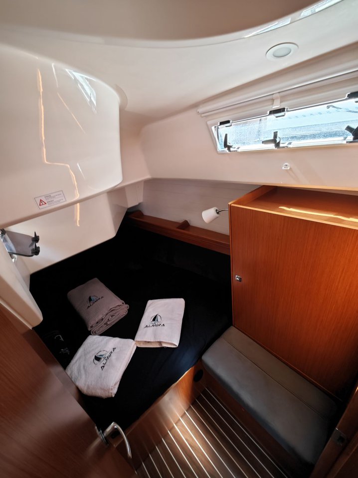 Bavaria Cruiser 37 - 3 cab. — photo 21
