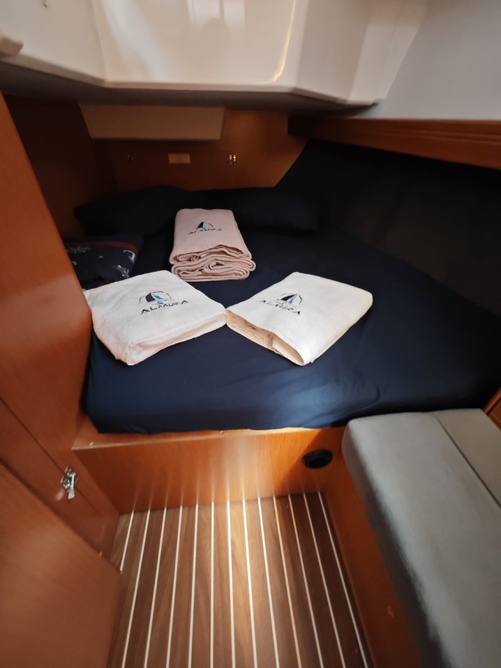 Bavaria Cruiser 37 - 3 cab. — photo 25