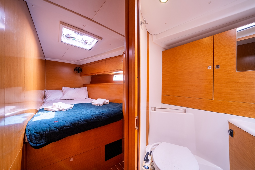 Jeanneau 53 - 5 + 1 cab. — photo 11