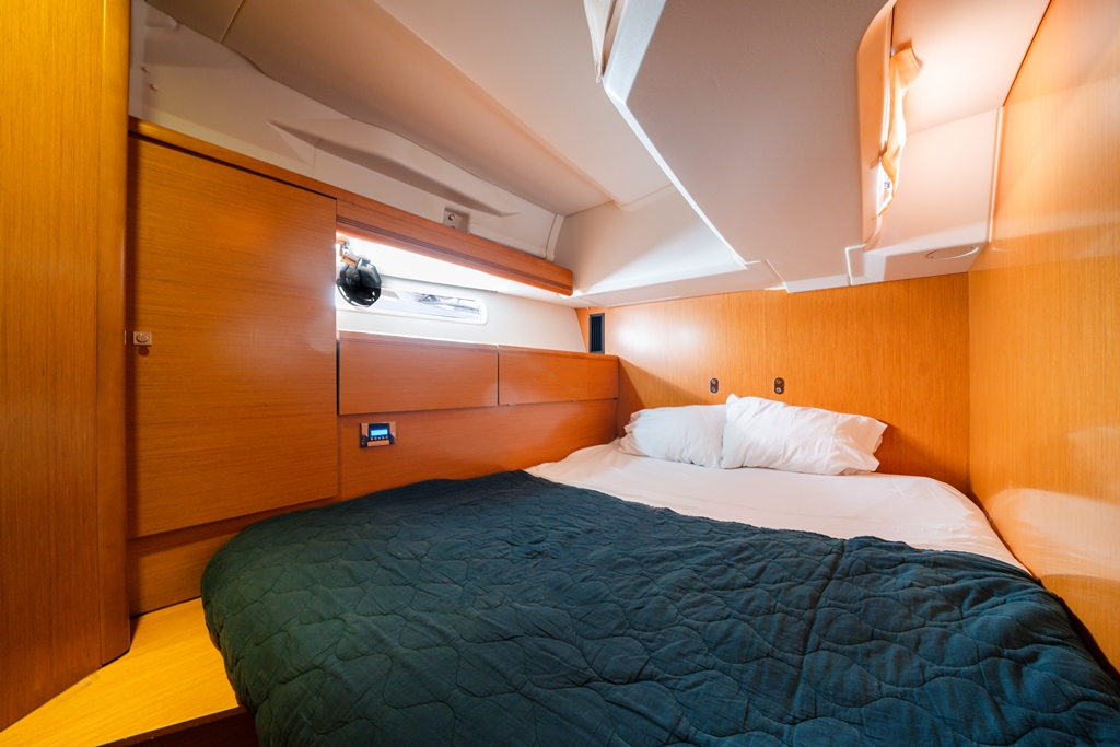 Jeanneau 53 - 5 + 1 cab. — photo 12