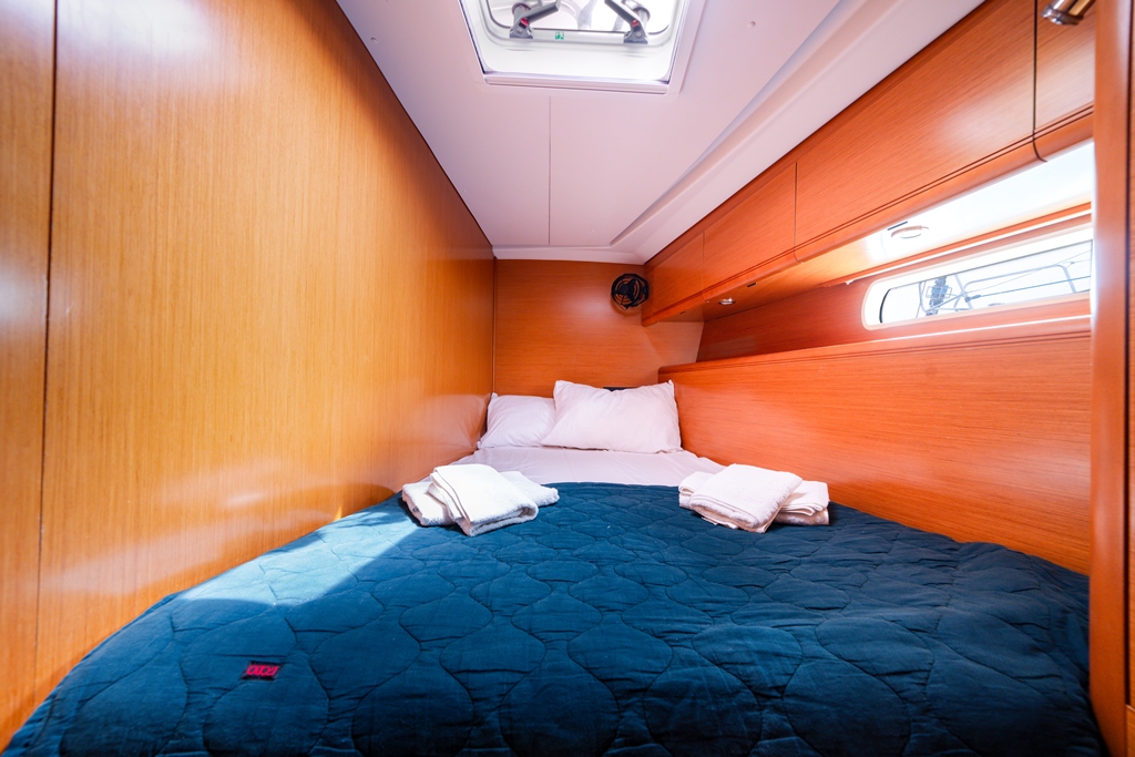 Jeanneau 53 - 5 + 1 cab. — photo 13