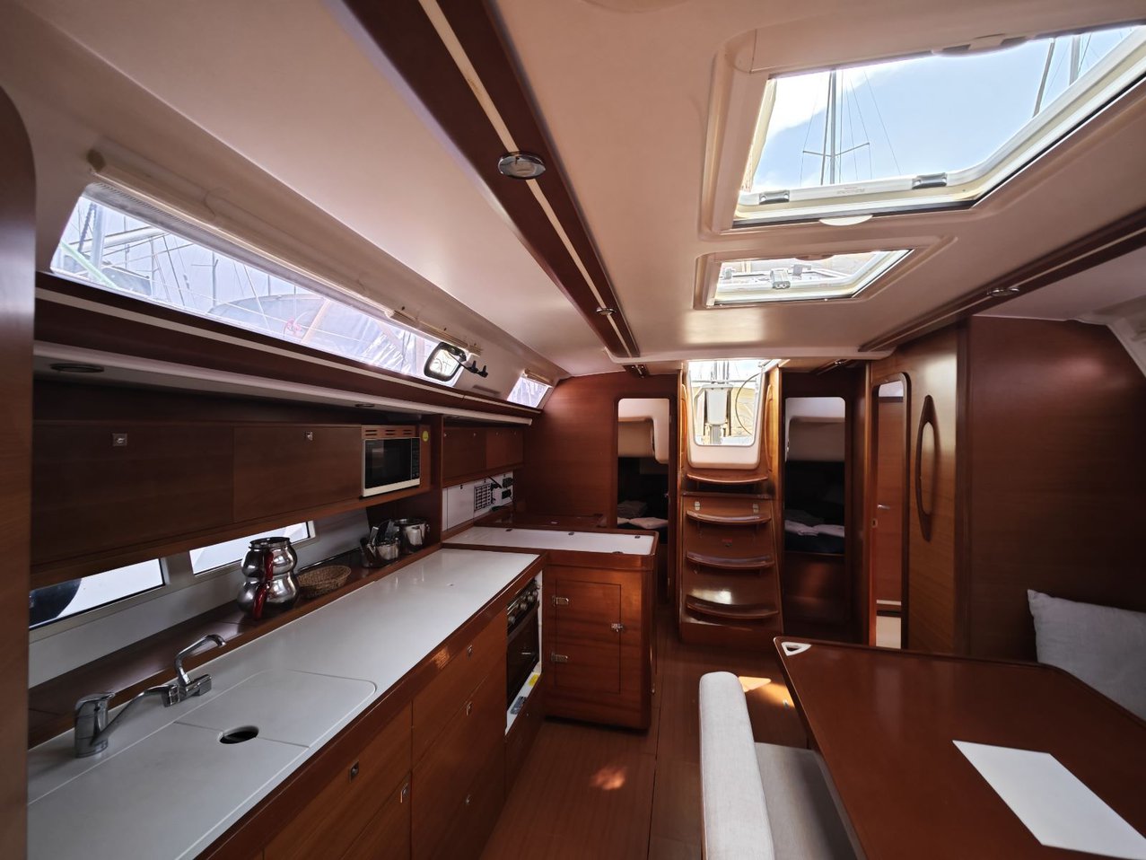 Dufour 450 GL — photo 10