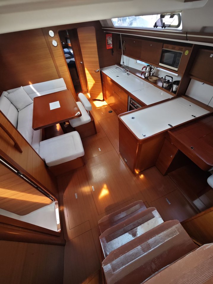 Dufour 450 GL — photo 13