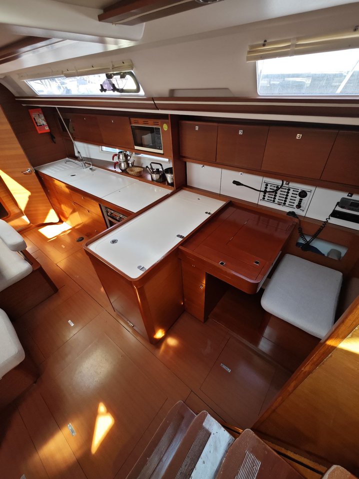 Dufour 450 GL — photo 14