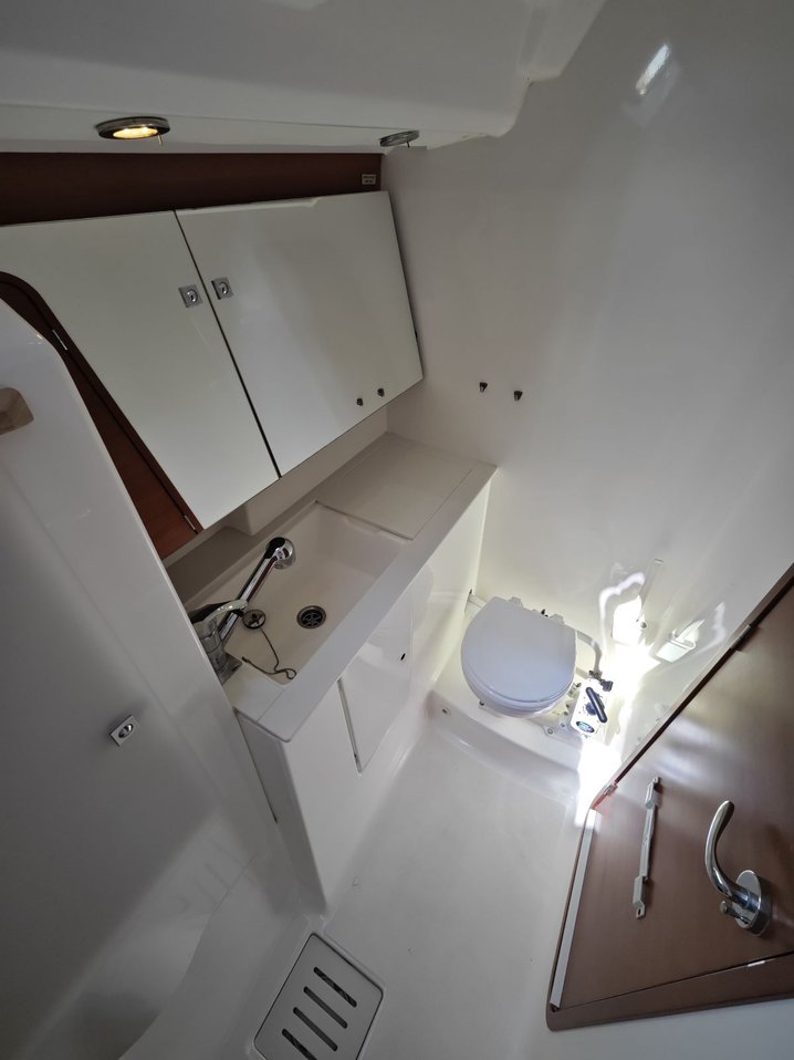 Dufour 450 GL — photo 31