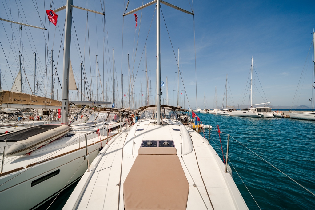 Jeanneau 54 - 5 + 1 cab. — photo 4