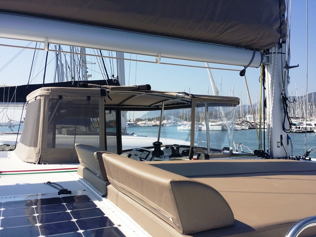 Lagoon 42 - 4 + 2 cab. — photo 5