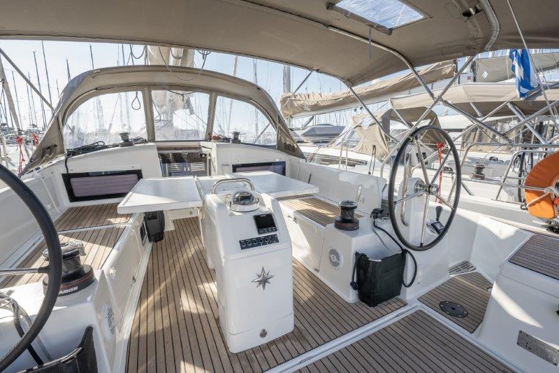 Sun Odyssey 440 - 4 cab. — photo 10